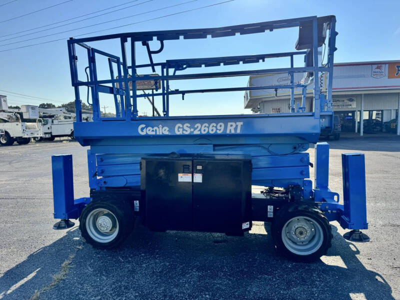 2014 Genie GS-2669 RT