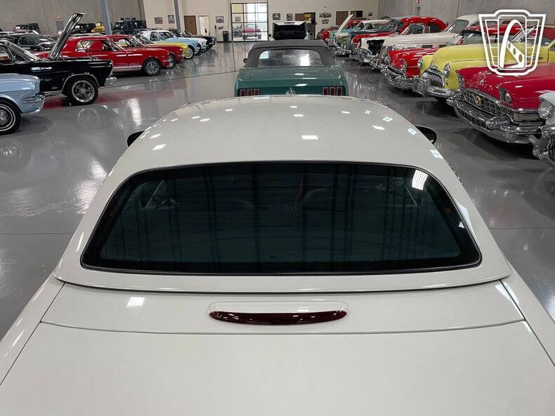 2003 Ford Thunderbird