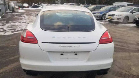 2013 Porsche Panamera GTS