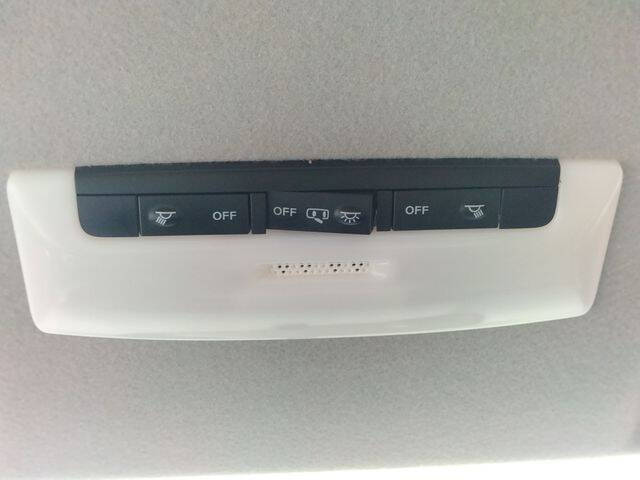 2018 Nissan Kicks SR