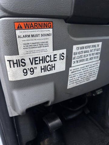 2013 Ford E-Series E-450 SD