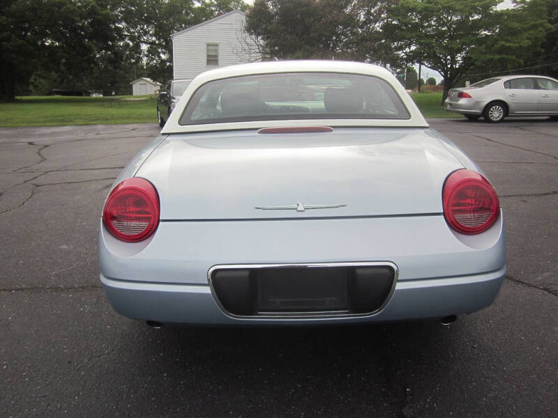 2004 Ford Thunderbird Deluxe