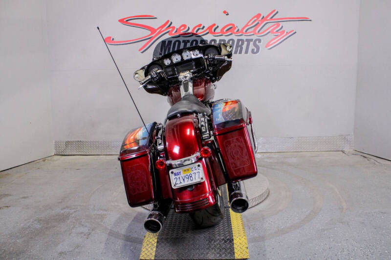 2014 Harley-Davidson Street Glide Special