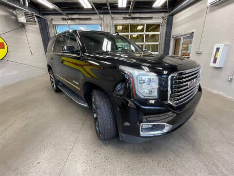 2017 GMC Yukon SLT