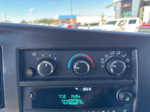 2023 GMC Savana 2500