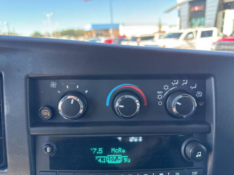 2023 GMC Savana 2500