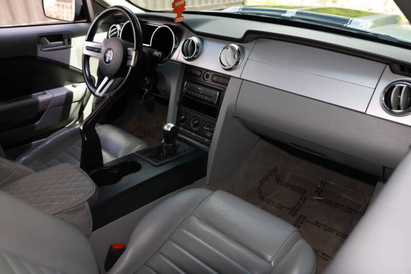 2006 Ford Mustang GT Premium