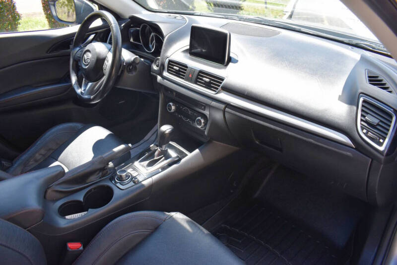 2014 Mazda MAZDA3 s Grand Touring