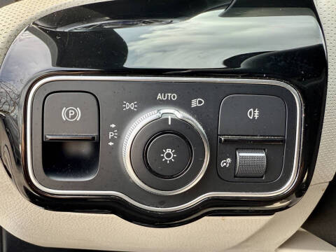 2020 Mercedes-Benz A-Class A 220