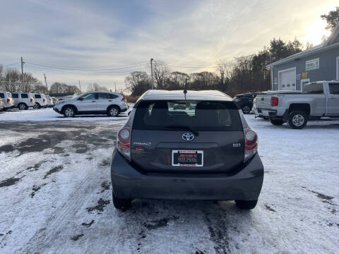 2012 Toyota Prius c Two