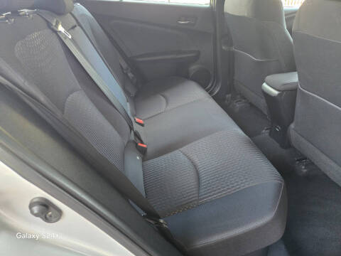 2017 Toyota Prius Two