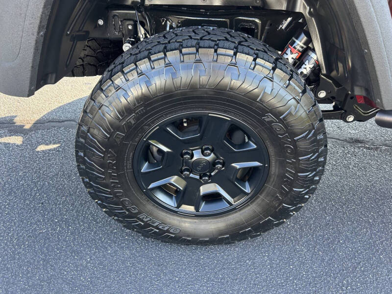 2021 Jeep Gladiator Mojave