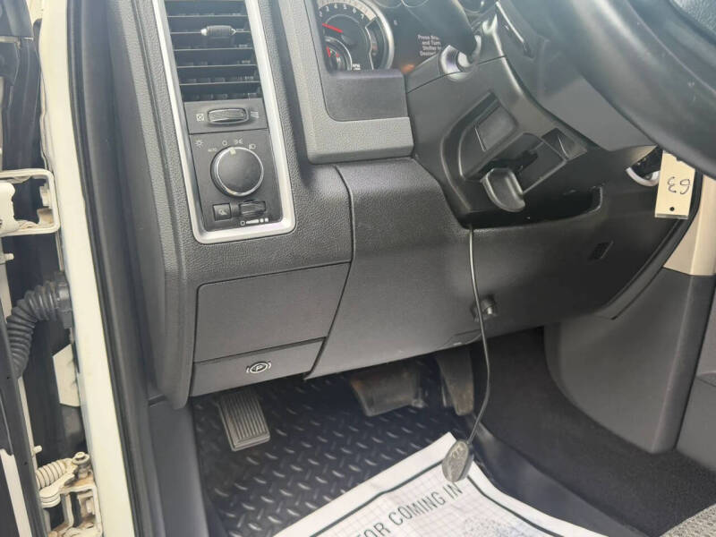 2013 RAM 1500 SLT