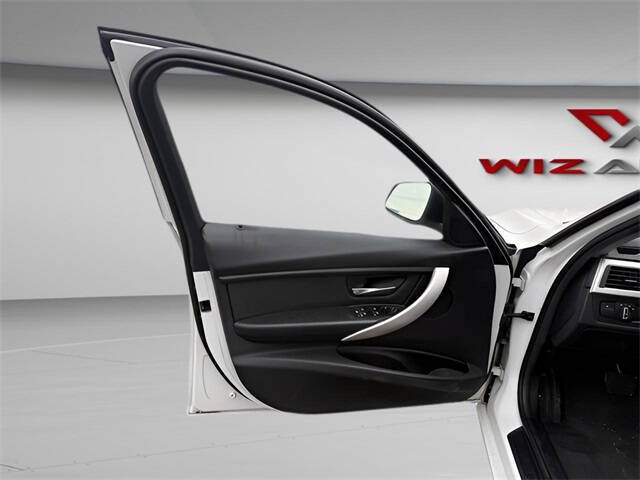 2018 BMW 3 Series 320i xDrive