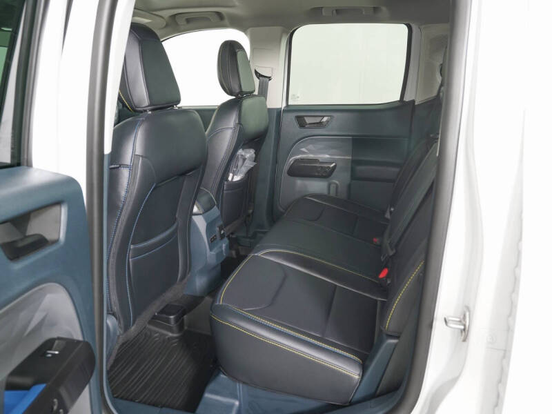 2025 Ford Maverick Lobo