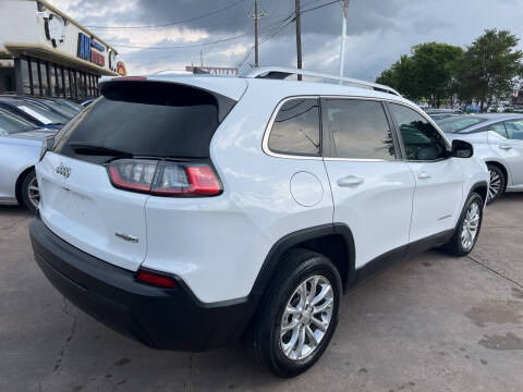 2019 Jeep Cherokee Latitude
