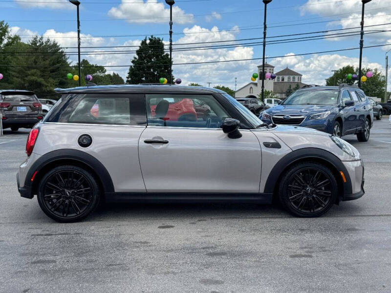 Used 2022 MINI Hardtop 2 Door S with VIN WMW53DH00N2P83080 for sale in Alcoa, TN