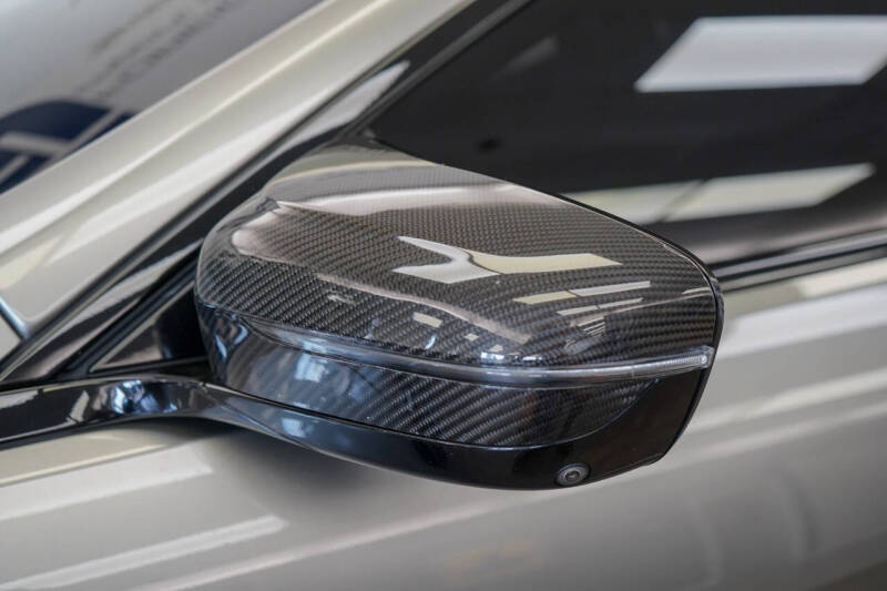 2022 BMW M8 Competition