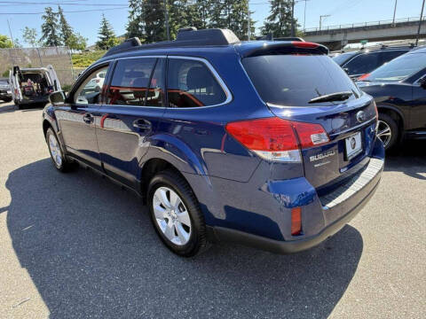2011 Subaru Outback 2.5i Limited