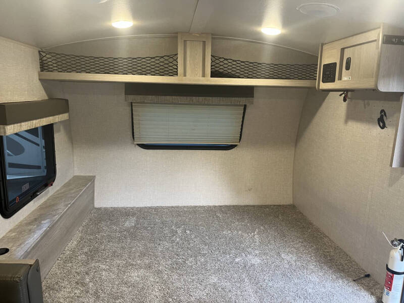 2022 2022 Flag staff 20BHS