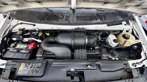 2011 Ford E-Series E-350 SD