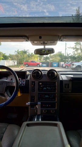 2003 HUMMER H2 Lux Series