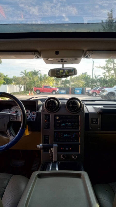 2003 HUMMER H2 Lux Series