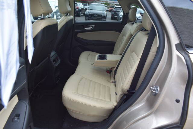 2021 Ford Edge SEL