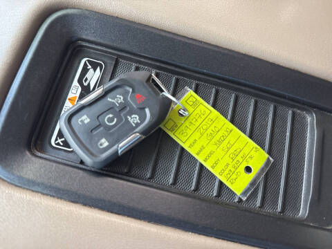 2017 GMC Yukon XL SLT