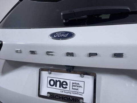 2026 Ford Escape Hybrid ST-Line Select