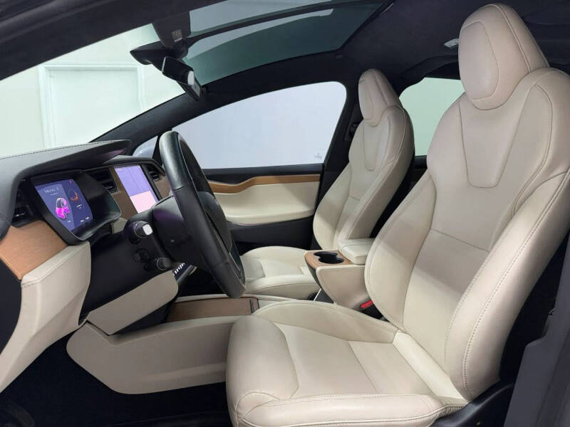 2020 Tesla Model X Long Range Plus