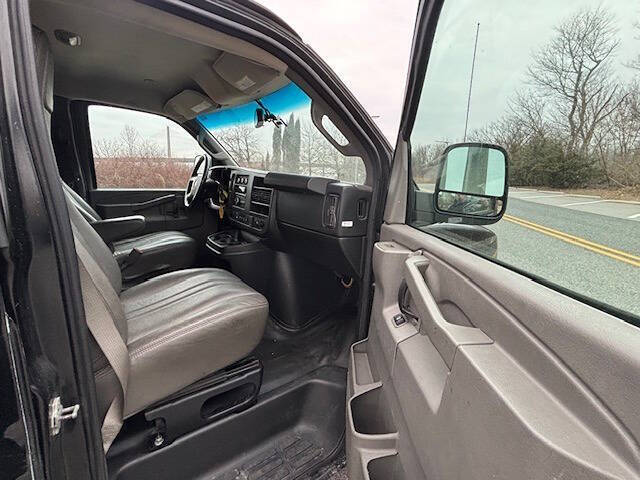 2016 Chevrolet Express 2500