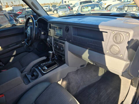 2007 Jeep Commander Sport