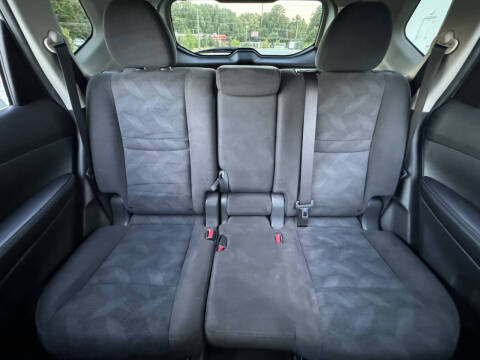 2015 Nissan Rogue SV