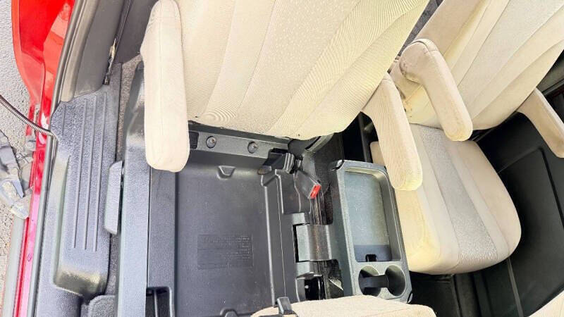 2012 Mazda MAZDA5 Sport