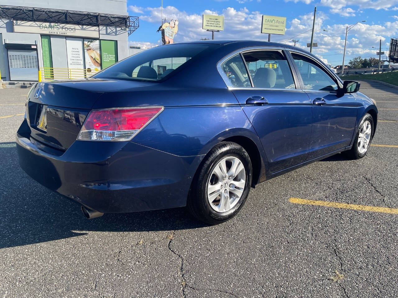 2009 Honda Accord for sale at M & P Auto Sales in Saddle Brook, NJ