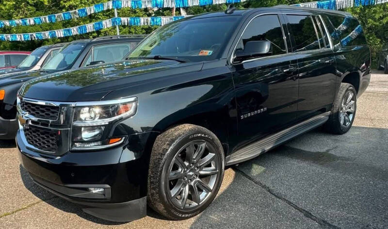 2020 Chevrolet Suburban LT's photo