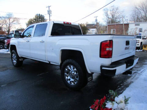 2017 GMC Sierra 2500HD Denali