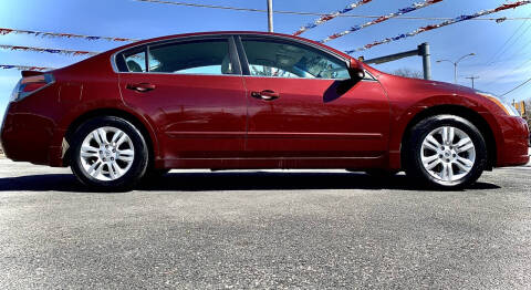 2012 Nissan Altima for sale at SMART DOLLAR AUTO in Milwaukee WI
