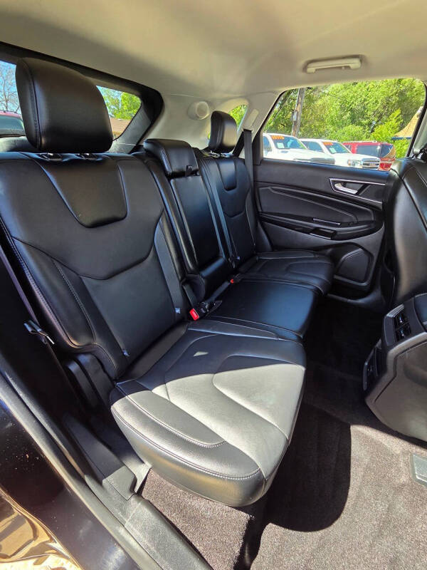 2017 Ford Edge Titanium