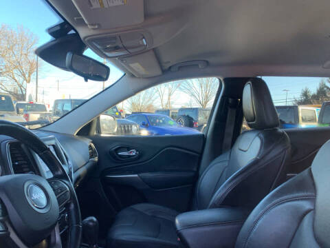 2020 Jeep Cherokee Latitude Lux