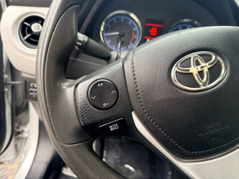 2017 Toyota Corolla LE