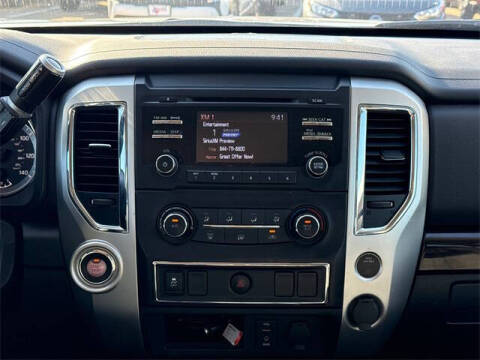 2018 Nissan Titan SV