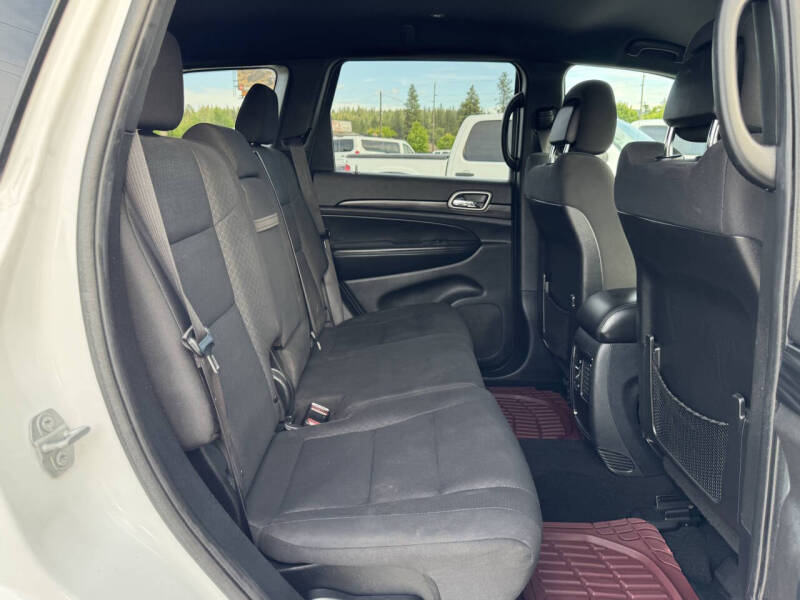 2019 Jeep Grand Cherokee Laredo E