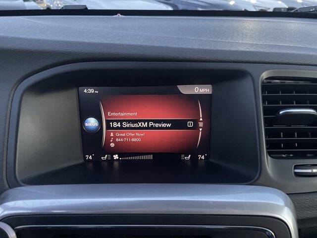 2018 Volvo V60 Cross Country T5 Premier