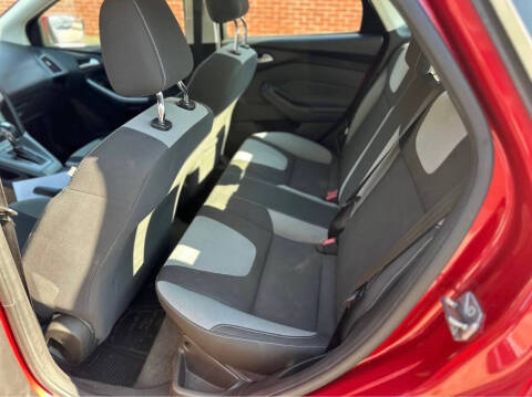 2012 Ford Focus SE