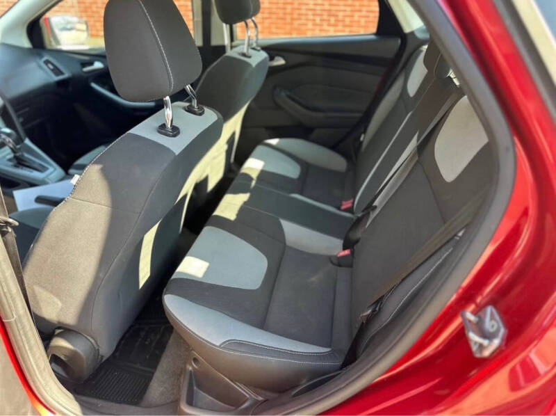 2012 Ford Focus SE