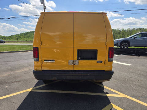 2010 Ford E-Series E-350 SD