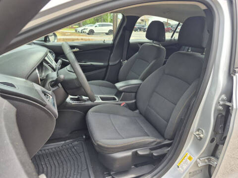 2017 Chevrolet Cruze LS Auto