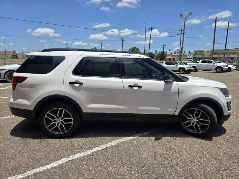 2017 Ford Explorer Sport